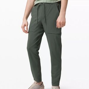 Men’s Lululemon Bowline Pant 30" Stretch Ripstop.